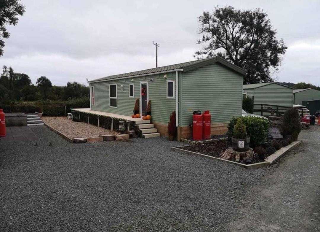 兰德林多德威尔斯Cosy Rural Retreat别墅 外观 照片